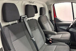 Punainen Ford Transit Custom 2016 kuva 14.