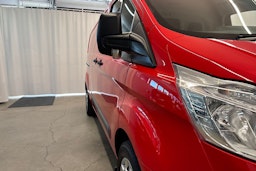 Punainen Ford Transit Custom 2016 kuva 24.