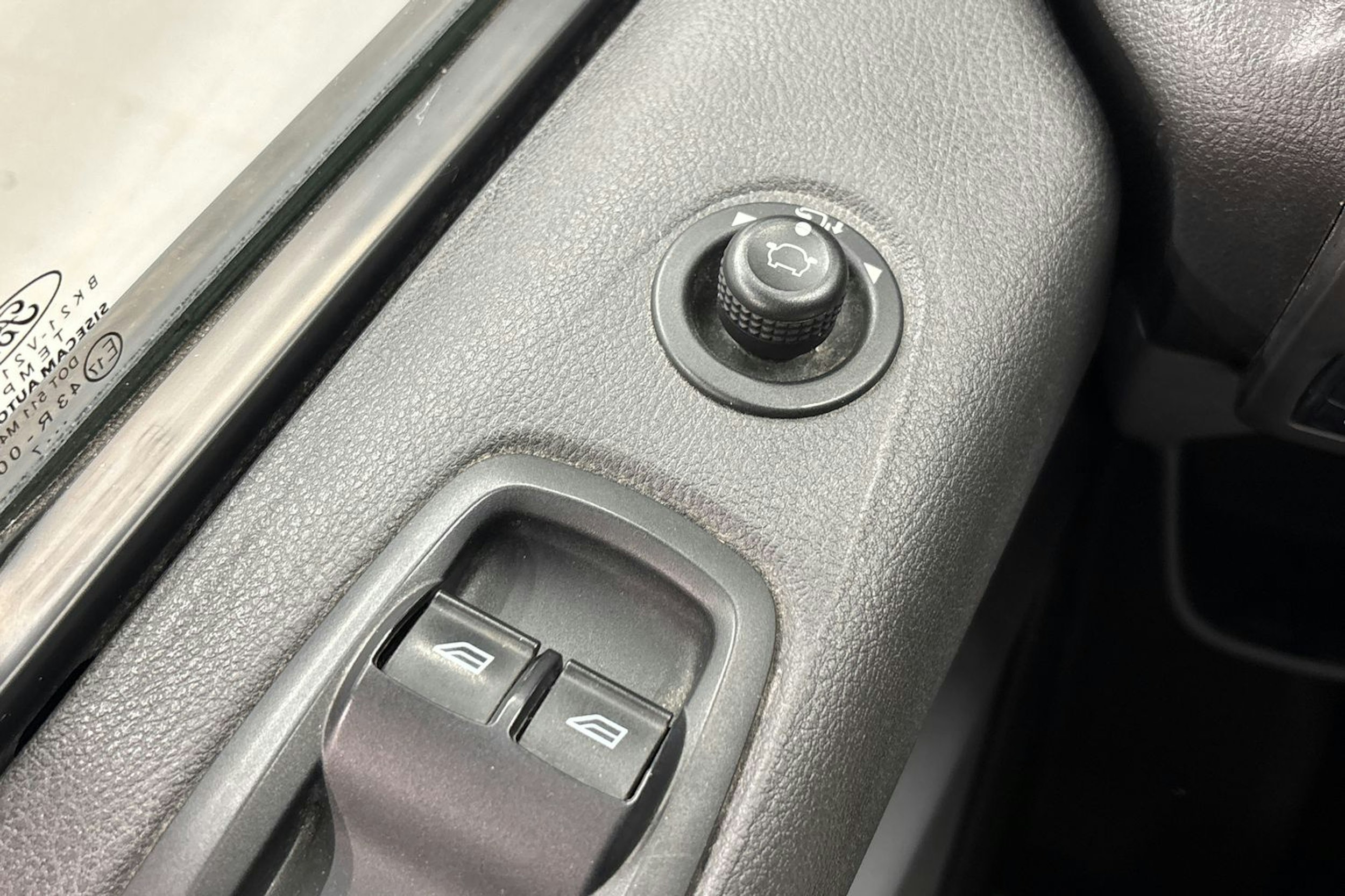 harmaa Ford Transit Custom 2017 kuva 18.