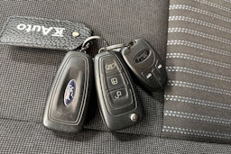 harmaa Ford Transit Custom 2017 kuva 28.