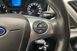 Valkoinen Ford Transit Custom 2017 kuva 12.