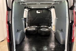 valkoinen Ford Transit Custom 2017 kuva 14.