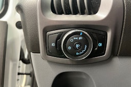 valkoinen Ford Transit Custom 2017 kuva 15.