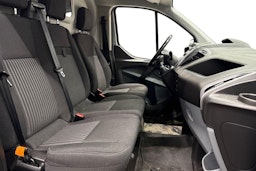 met. hopea Ford Transit Custom 2017 kuva 11.
