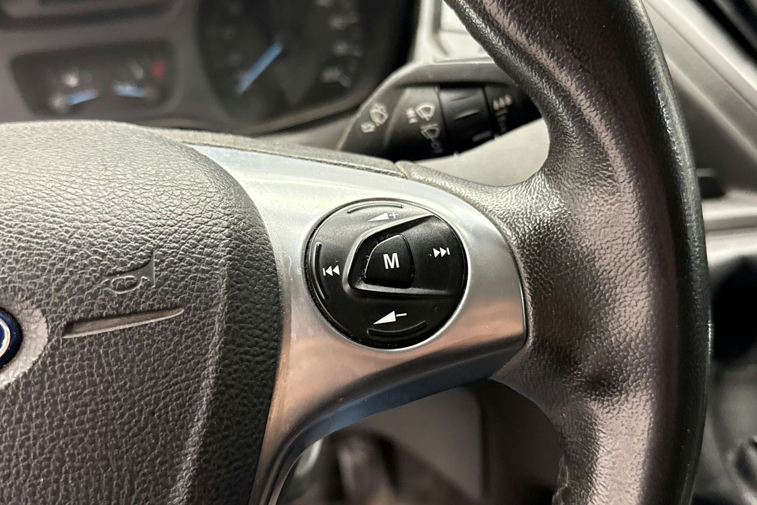 met. hopea Ford Transit Custom 2017 kuva 22.