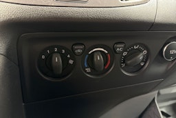 met. hopea Ford Transit Custom 2017 kuva 25.