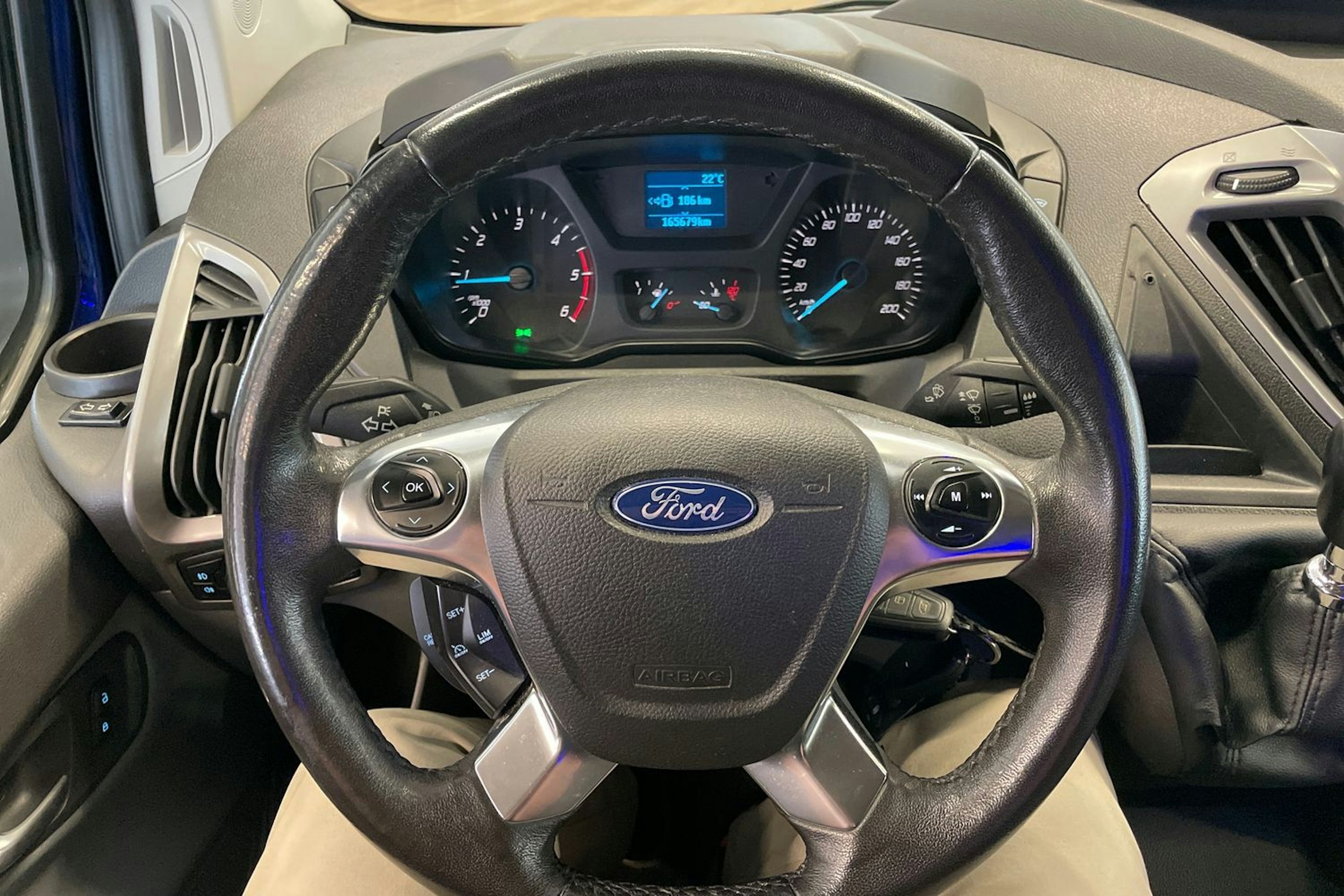 Sininen Ford Transit Custom 2017 kuva 21.
