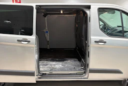 Harmaa Ford Transit Custom 2017 kuva 25.