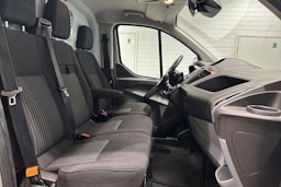 Harmaa Ford Transit Custom 2017 kuva 26.