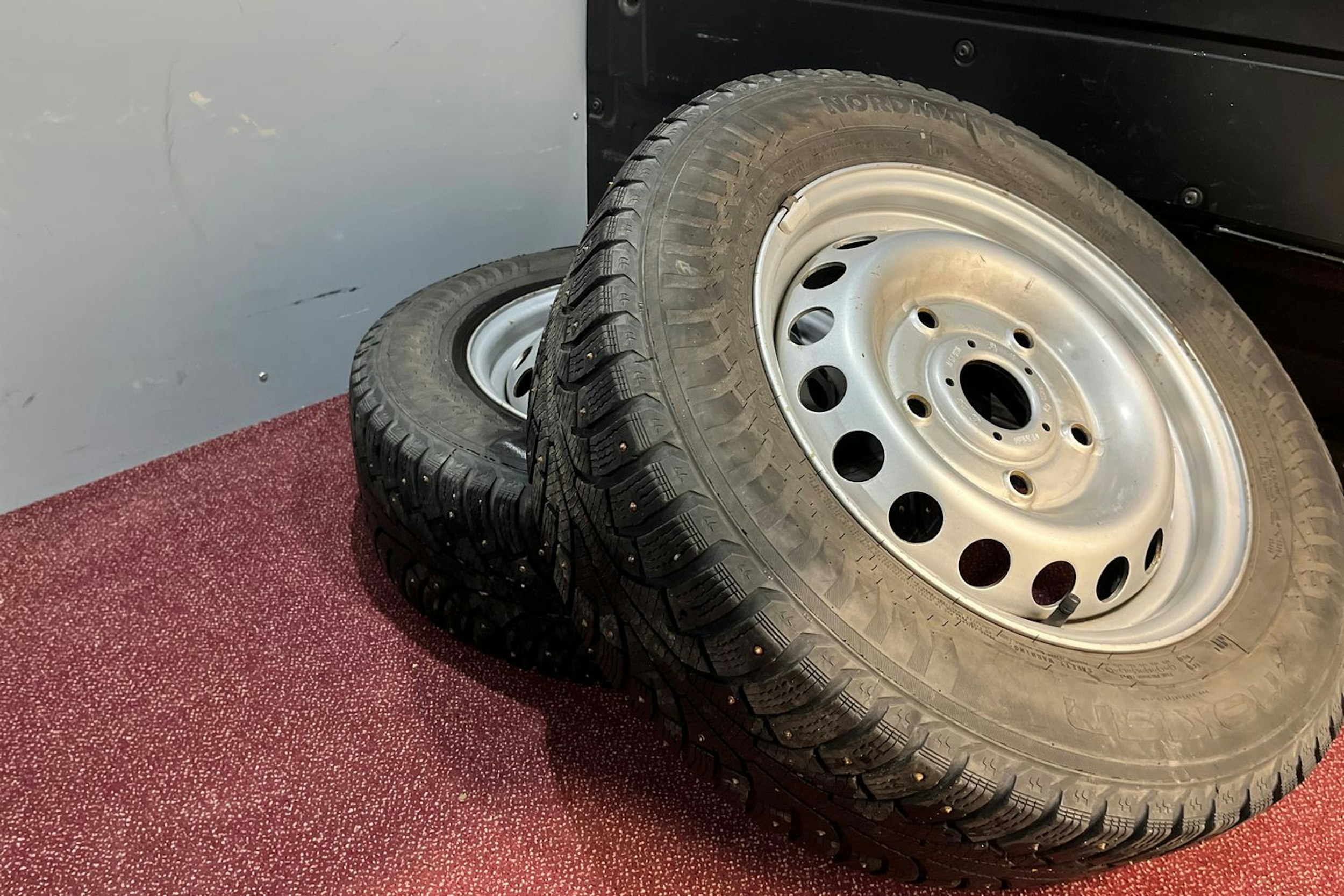 Sininen Ford Transit Custom 2018 kuva 17.