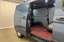 Sininen Ford Transit Custom 2018 kuva 18.