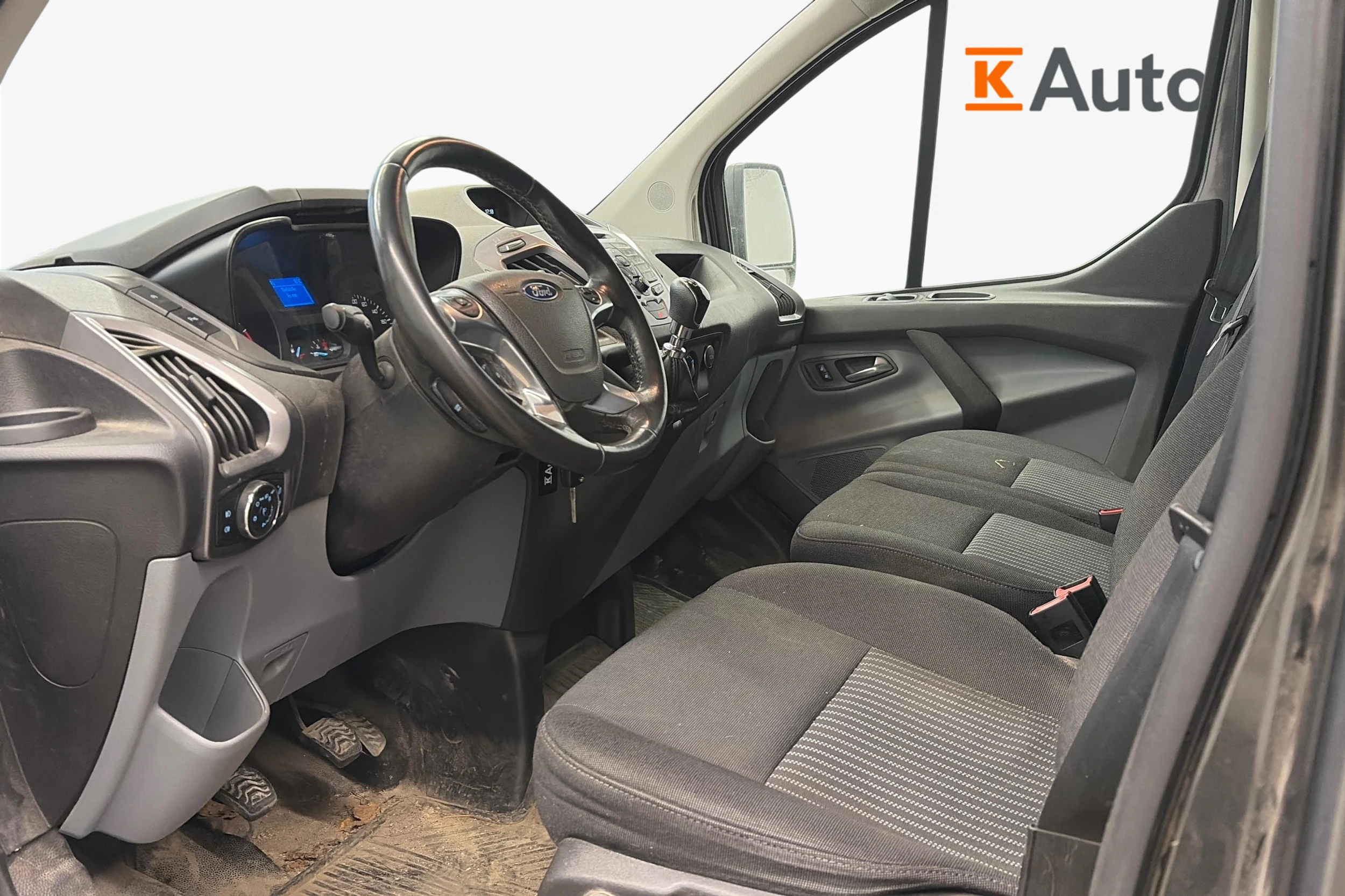 harmaa Ford Transit Custom 2018 kuva 5.