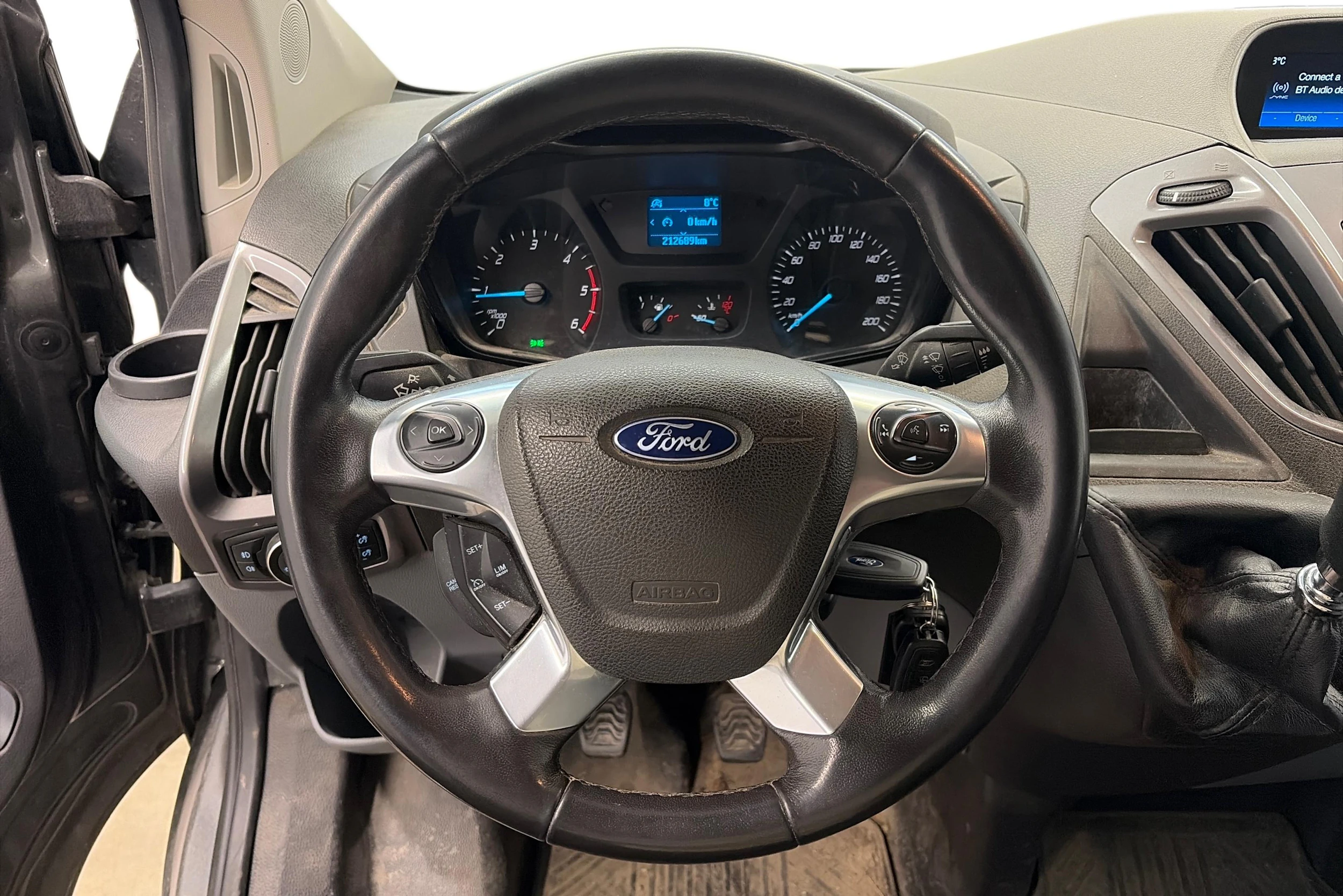 harmaa Ford Transit Custom 2018 kuva 6.