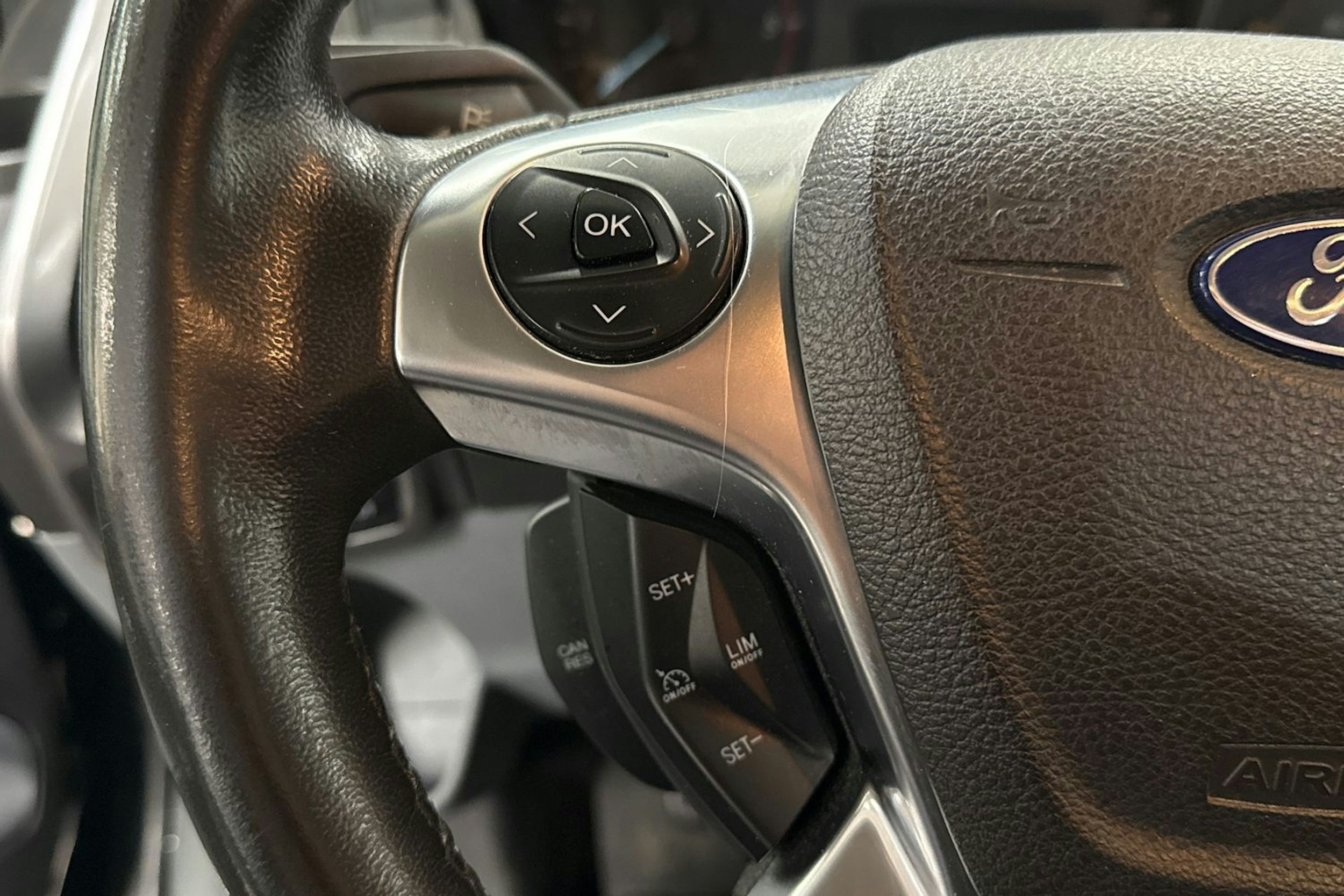 harmaa Ford Transit Custom 2018 kuva 12.