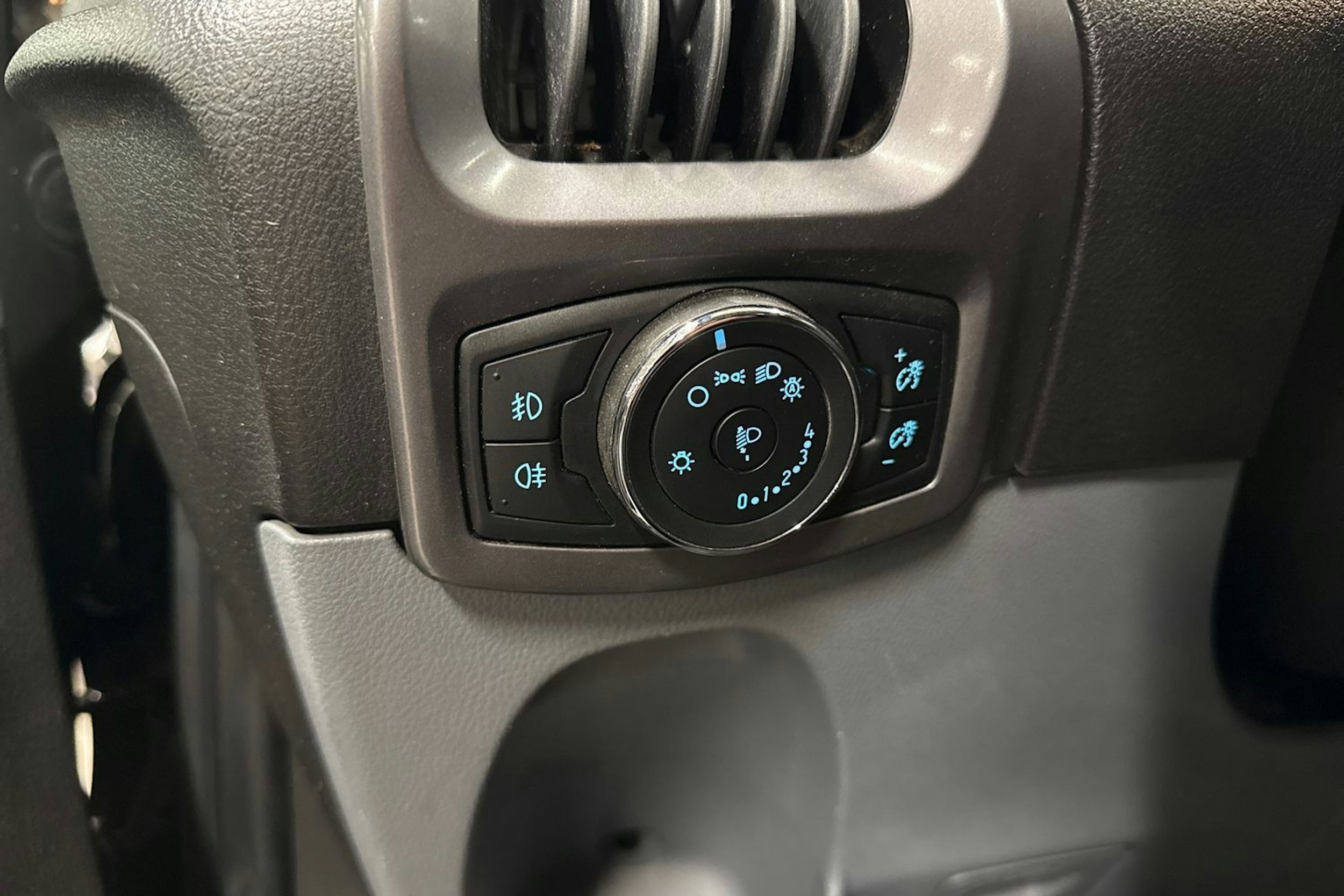 harmaa Ford Transit Custom 2018 kuva 17.