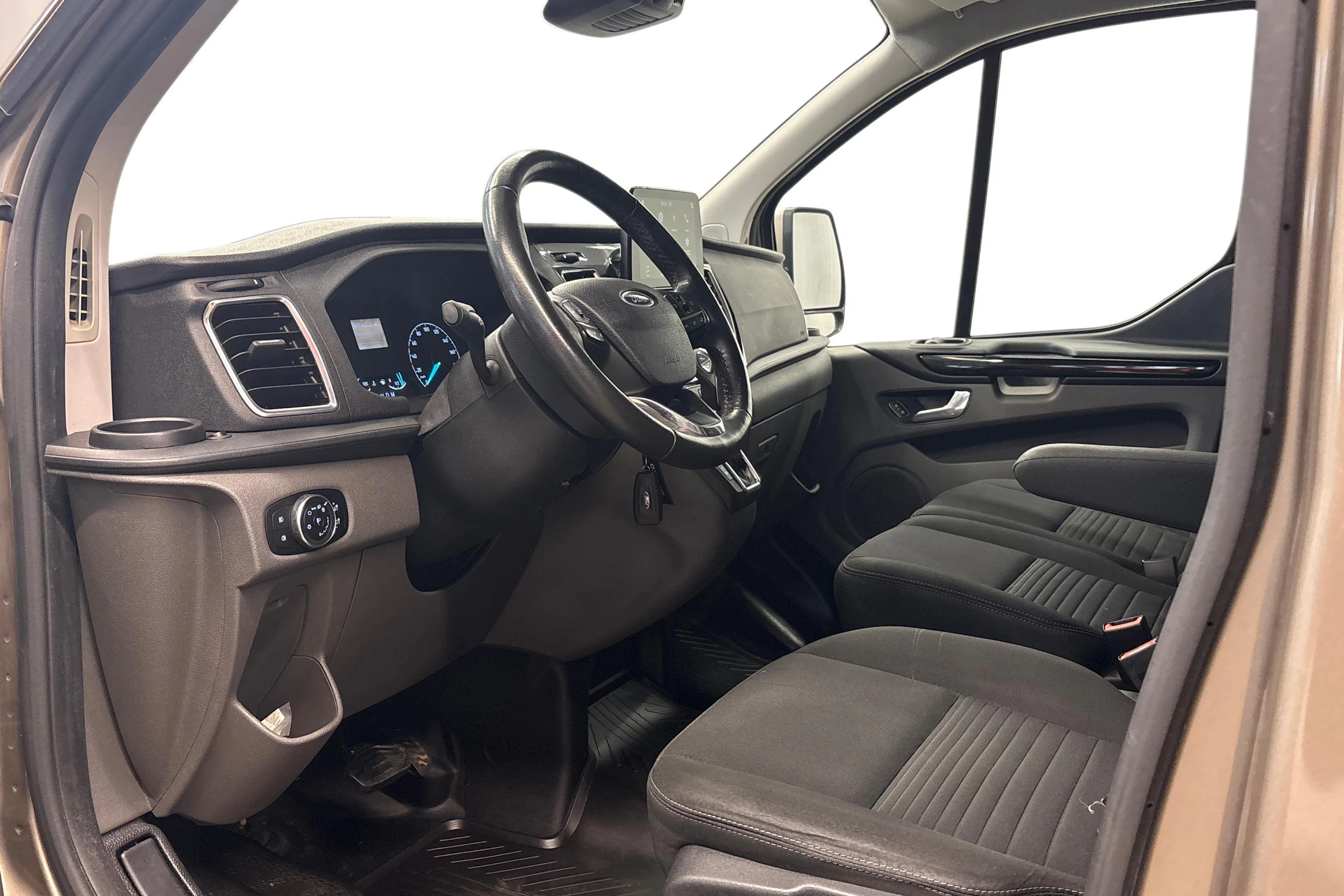 harmaa Ford Transit Custom 2018 kuva 8.