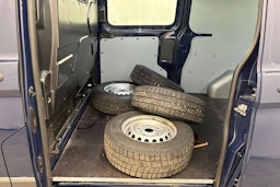 sininen Ford Transit Custom 2018 kuva 16.