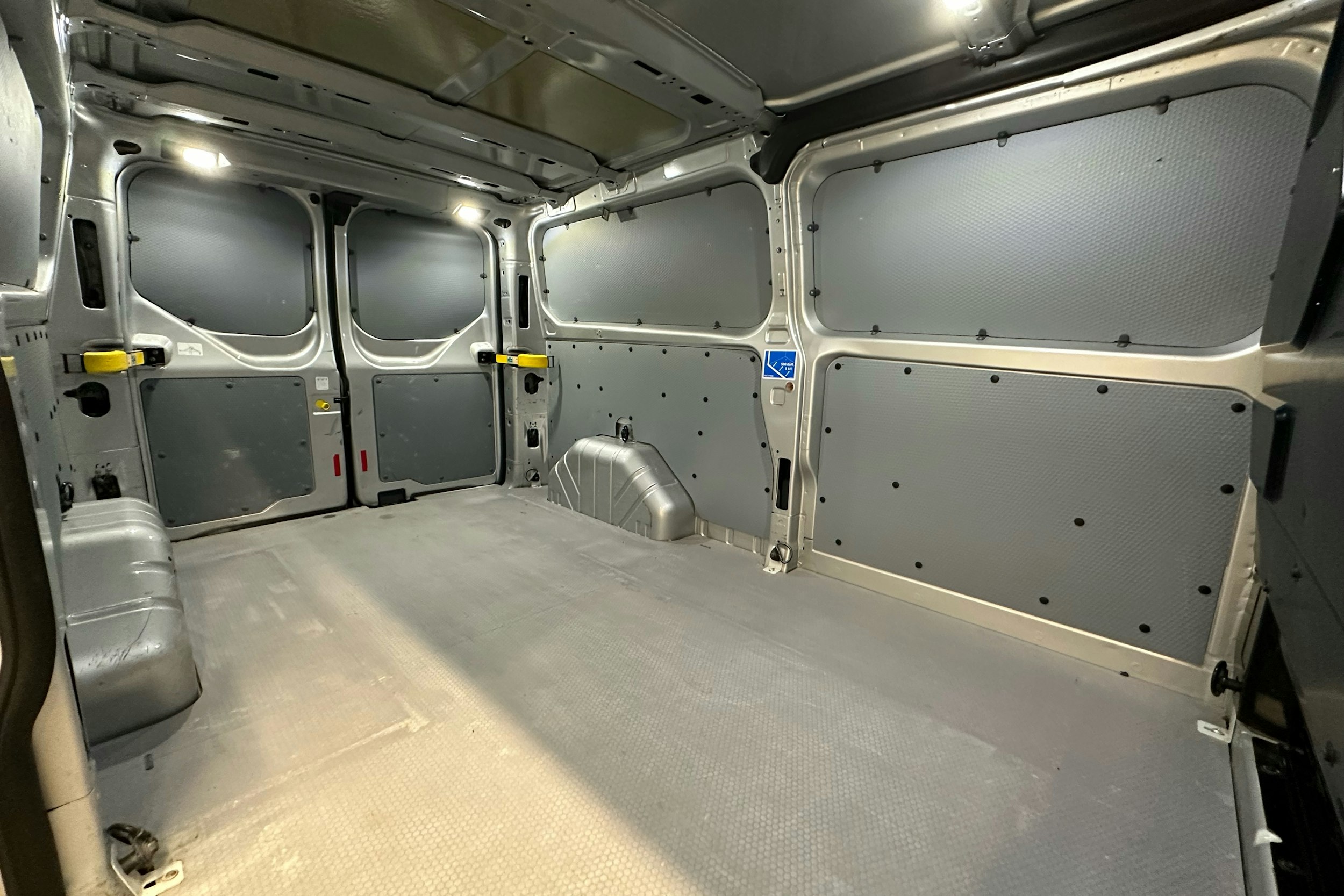 hopea Ford Transit Custom 2018 kuva 10.