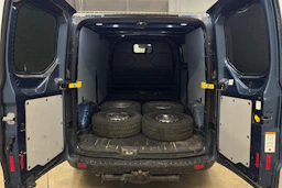 sininen Ford Transit Custom 2018 kuva 12.