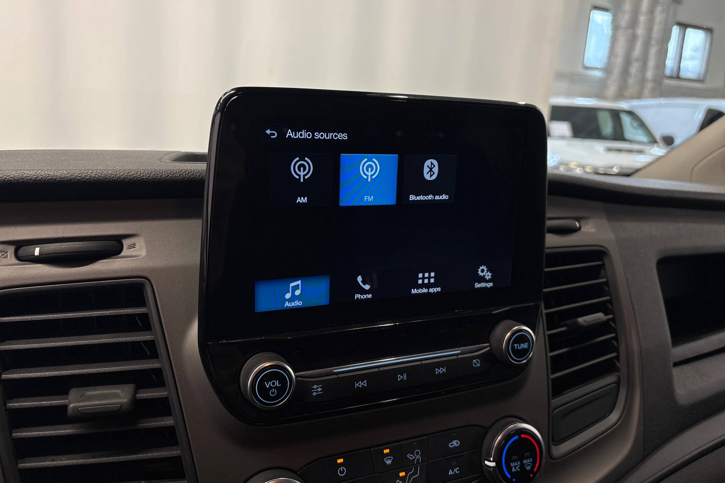 sininen Ford Transit Custom 2018 kuva 15.