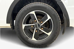 valkoinen Ford Transit Custom 2018 kuva 9.