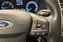 valkoinen Ford Transit Custom 2018 kuva 12.