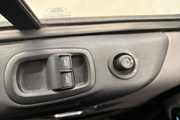 valkoinen Ford Transit Custom 2018 kuva 15.