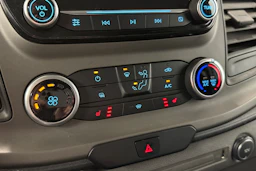 valkoinen Ford Transit Custom 2018 kuva 18.