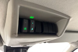 valkoinen Ford Transit Custom 2018 kuva 20.