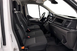 valkoinen Ford Transit Custom 2018 kuva 11.