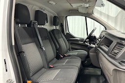 valkoinen Ford Transit Custom 2018 kuva 14.