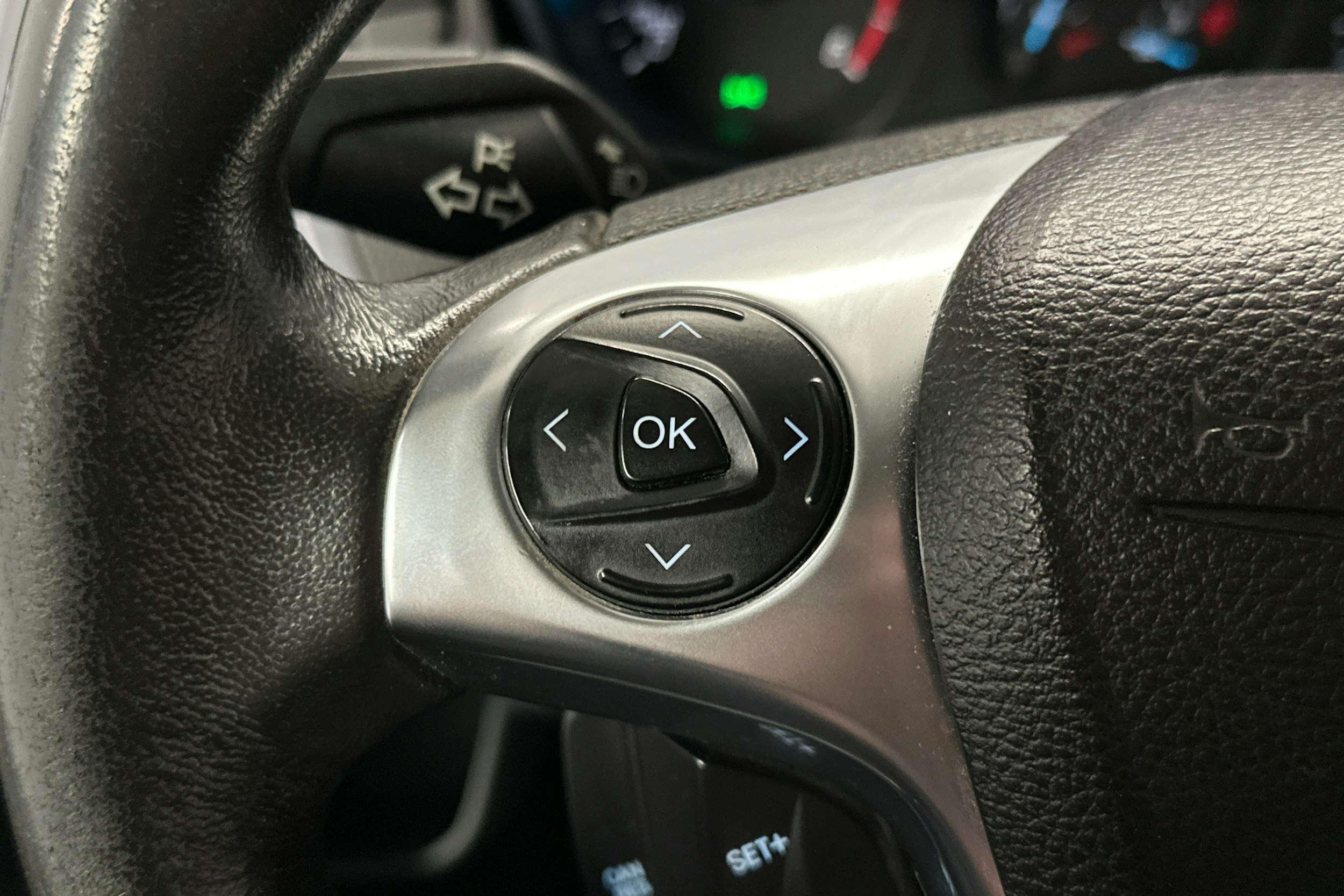 musta Ford Transit Custom 2018 kuva 11.