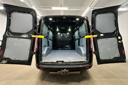 musta Ford Transit Custom 2018 kuva 21.