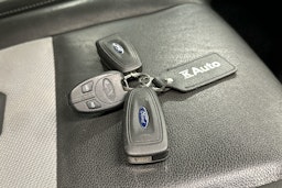 musta Ford Transit Custom 2018 kuva 24.