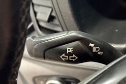 valkoinen Ford Transit Custom 2019 kuva 16.