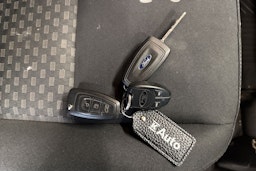 valkoinen Ford Transit Custom 2019 kuva 30.