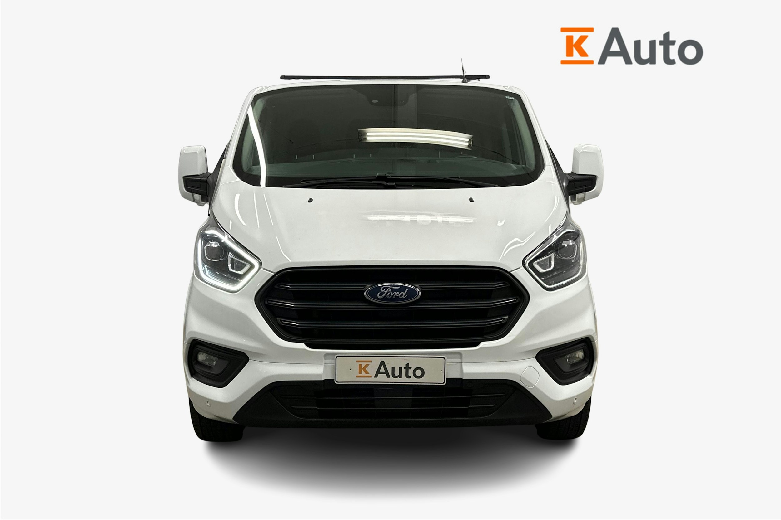valkoinen Ford Transit Custom 2019 kuva 4.
