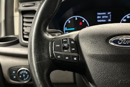 valkoinen Ford Transit Custom 2019 kuva 11.