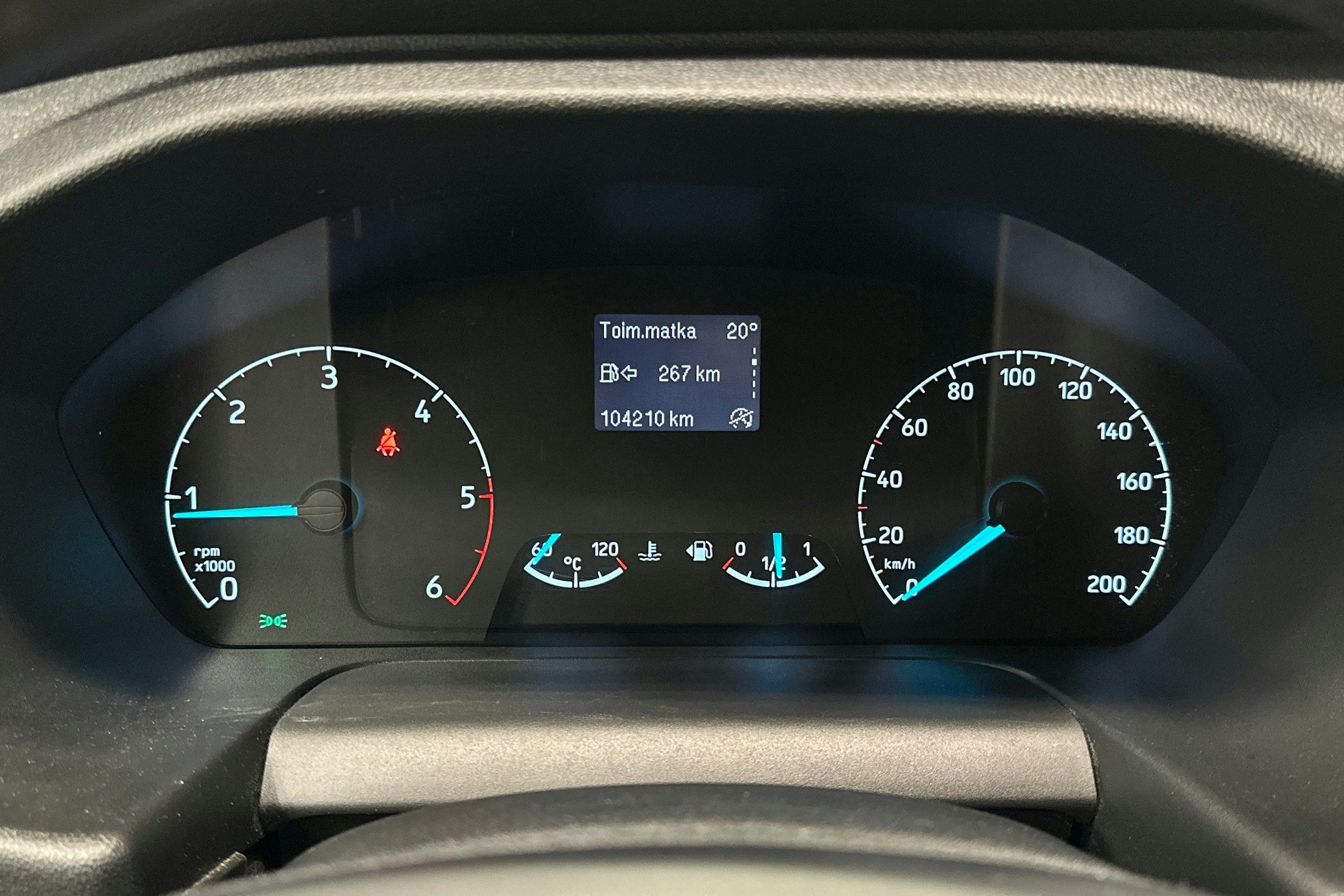 valkoinen Ford Transit Custom 2019 kuva 13.
