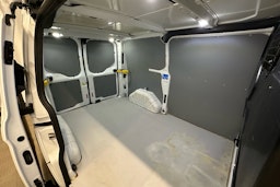 valkoinen Ford Transit Custom 2019 kuva 19.