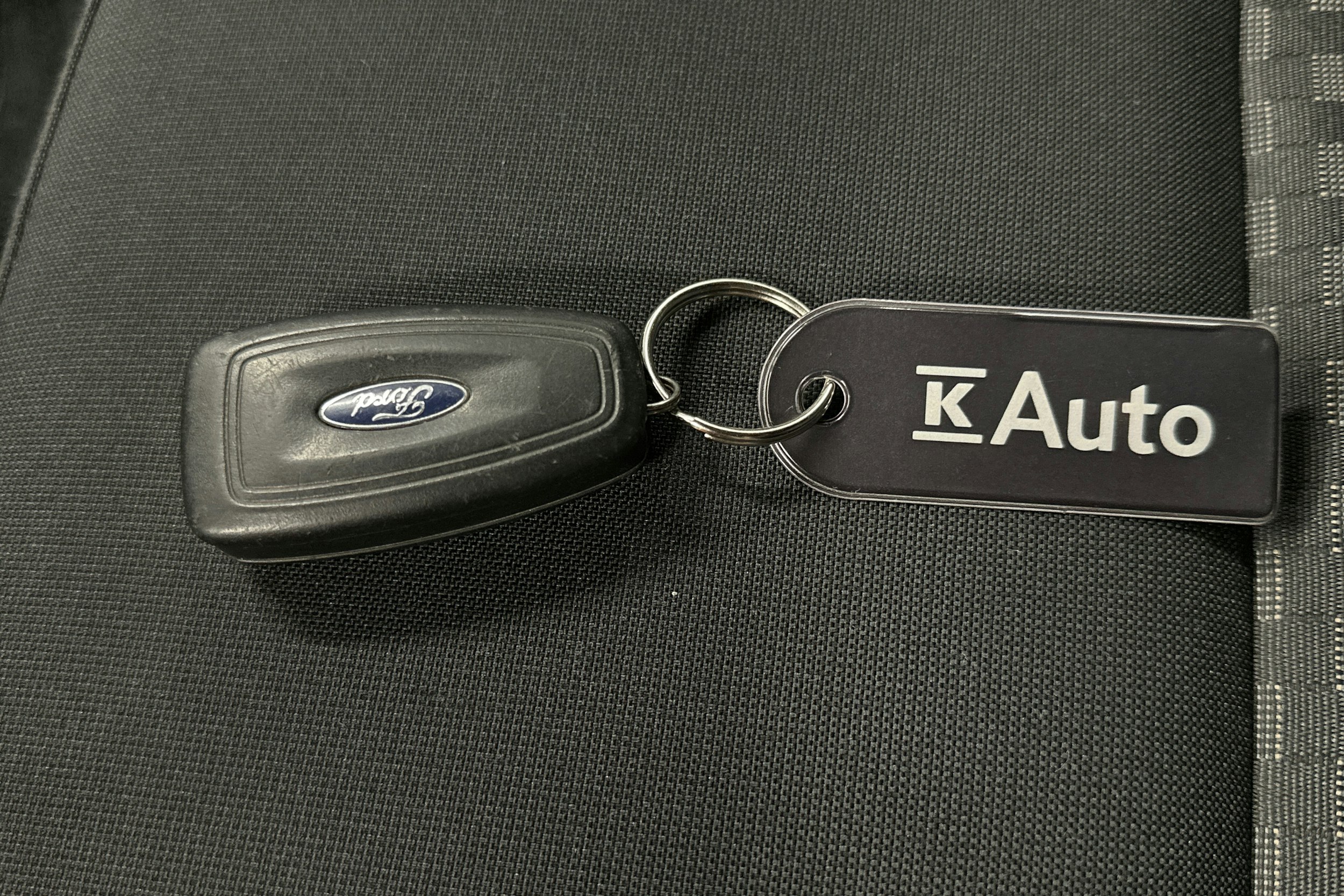 valkoinen Ford Transit Custom 2019 kuva 21.