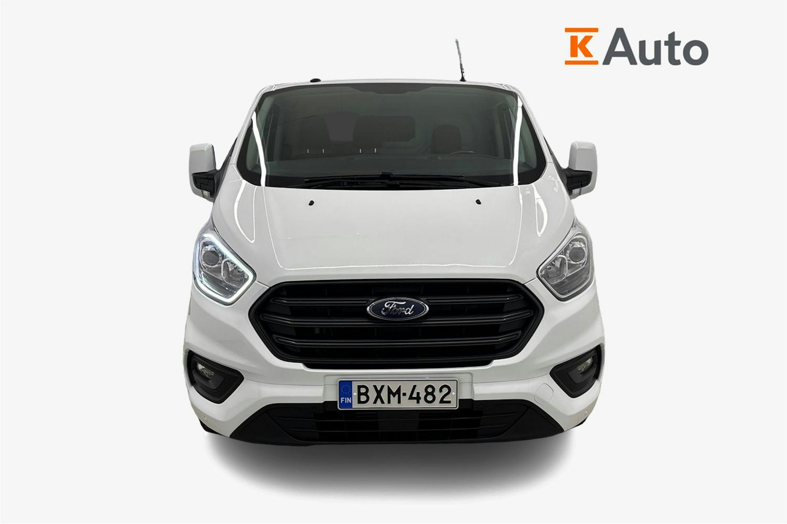 Valkoinen Ford Transit Custom 2019 kuva 5.