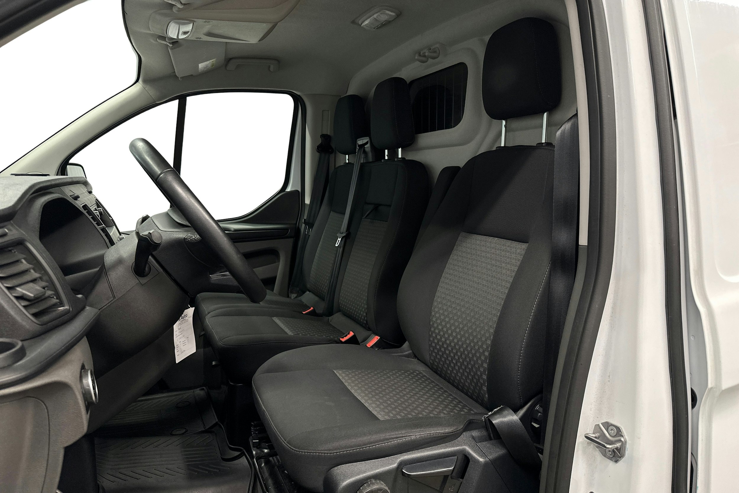 valkoinen Ford Transit Custom 2019 kuva 8.