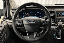 valkoinen Ford Transit Custom 2019 kuva 10.