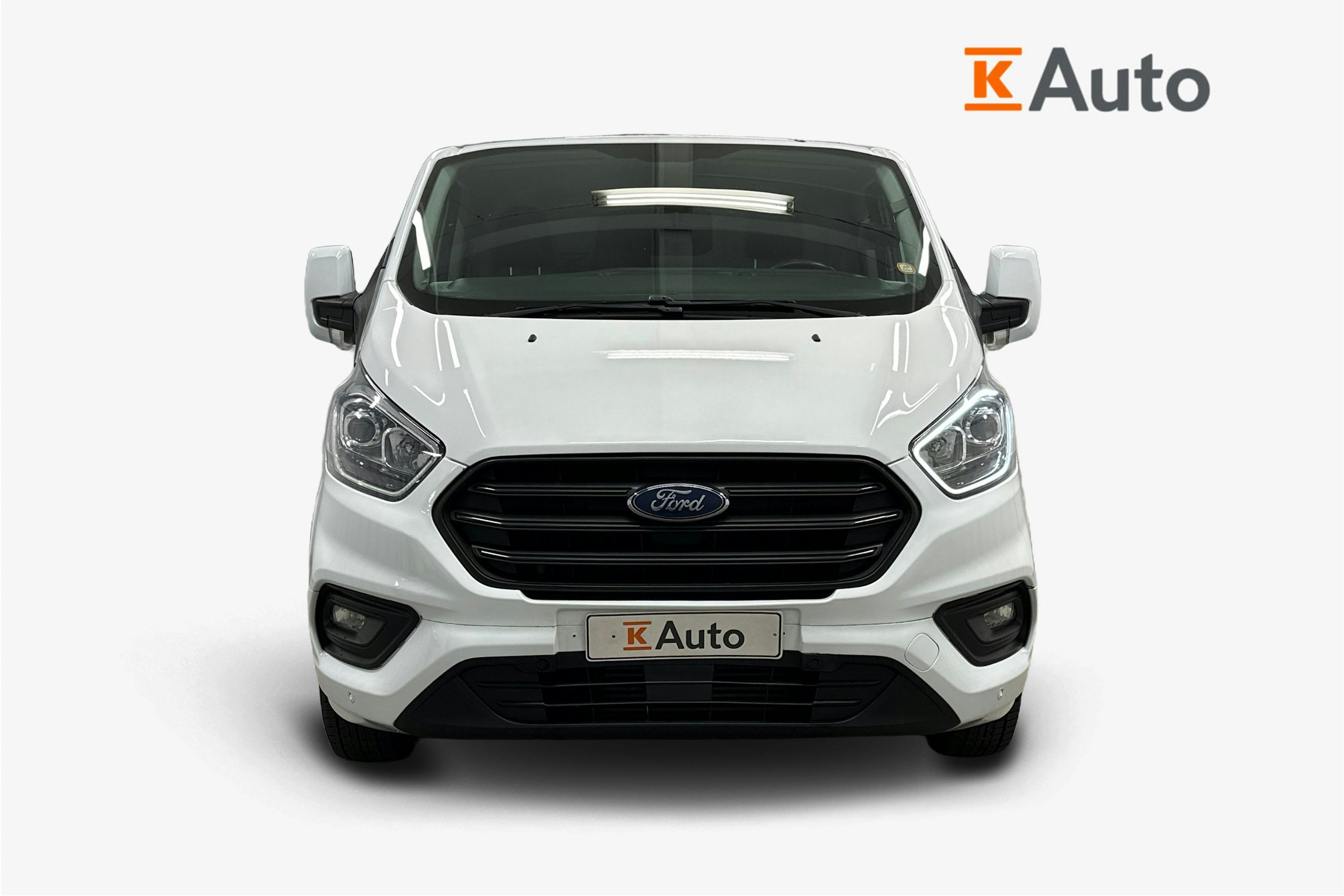 valkoinen Ford Transit Custom 2019 kuva 4.