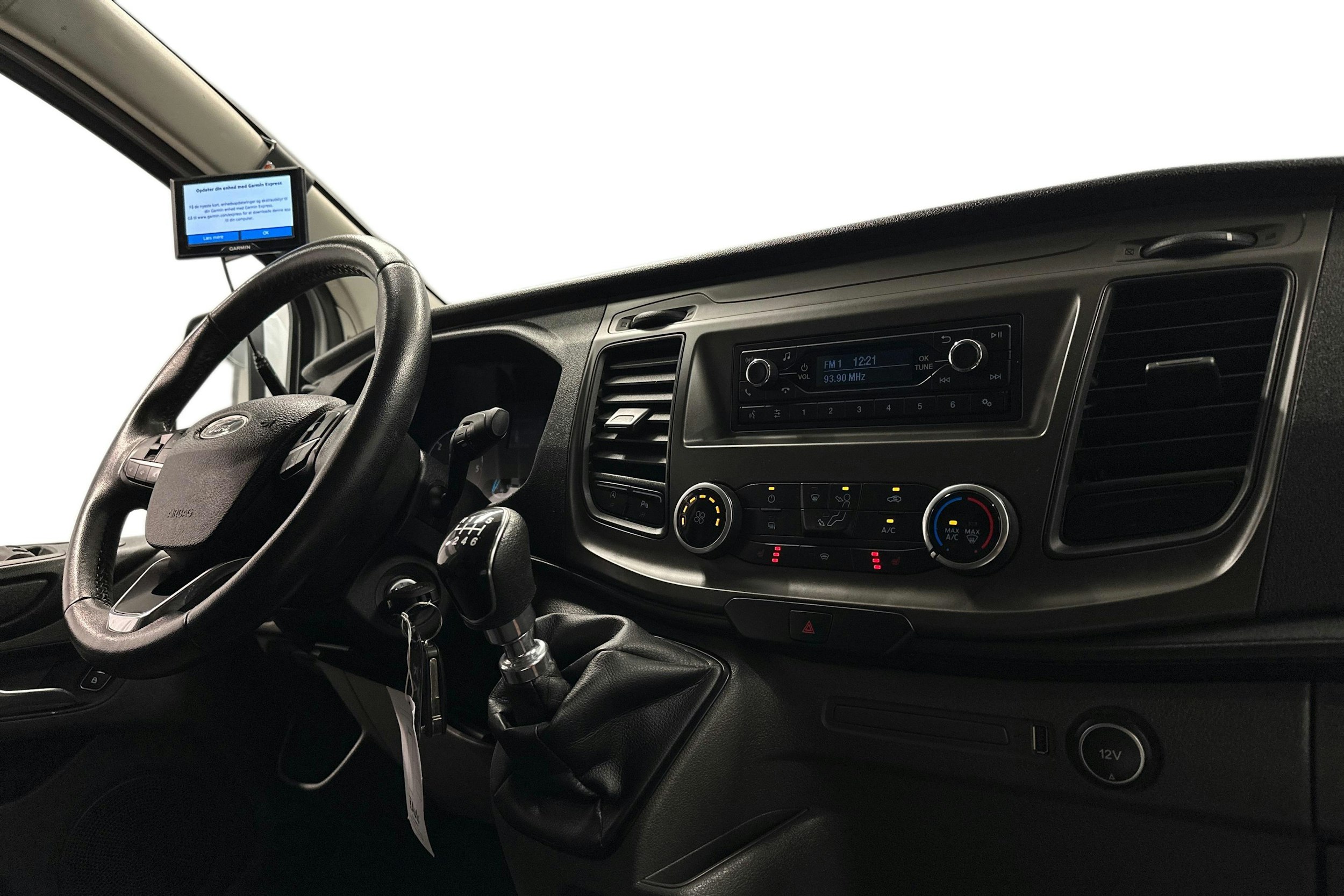 valkoinen Ford Transit Custom 2019 kuva 7.