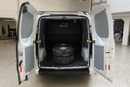 valkoinen Ford Transit Custom 2019 kuva 14.