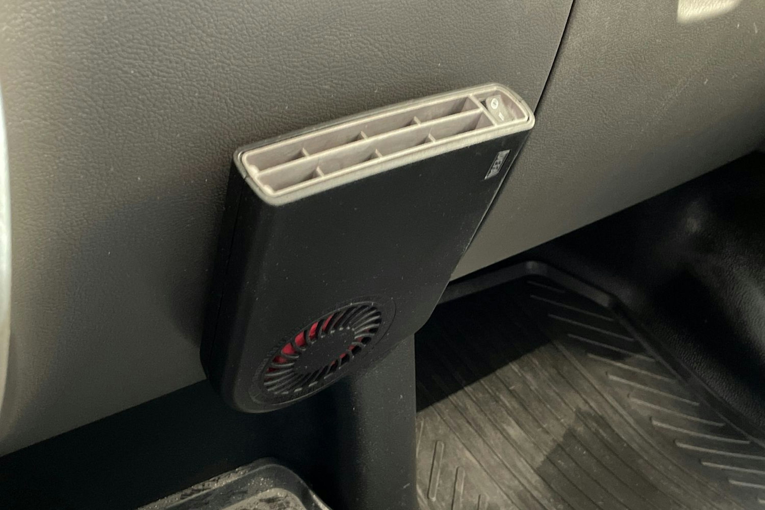 valkoinen Ford Transit Custom 2019 kuva 28.