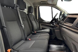 Sininen Ford Transit Custom 2019 kuva 11.