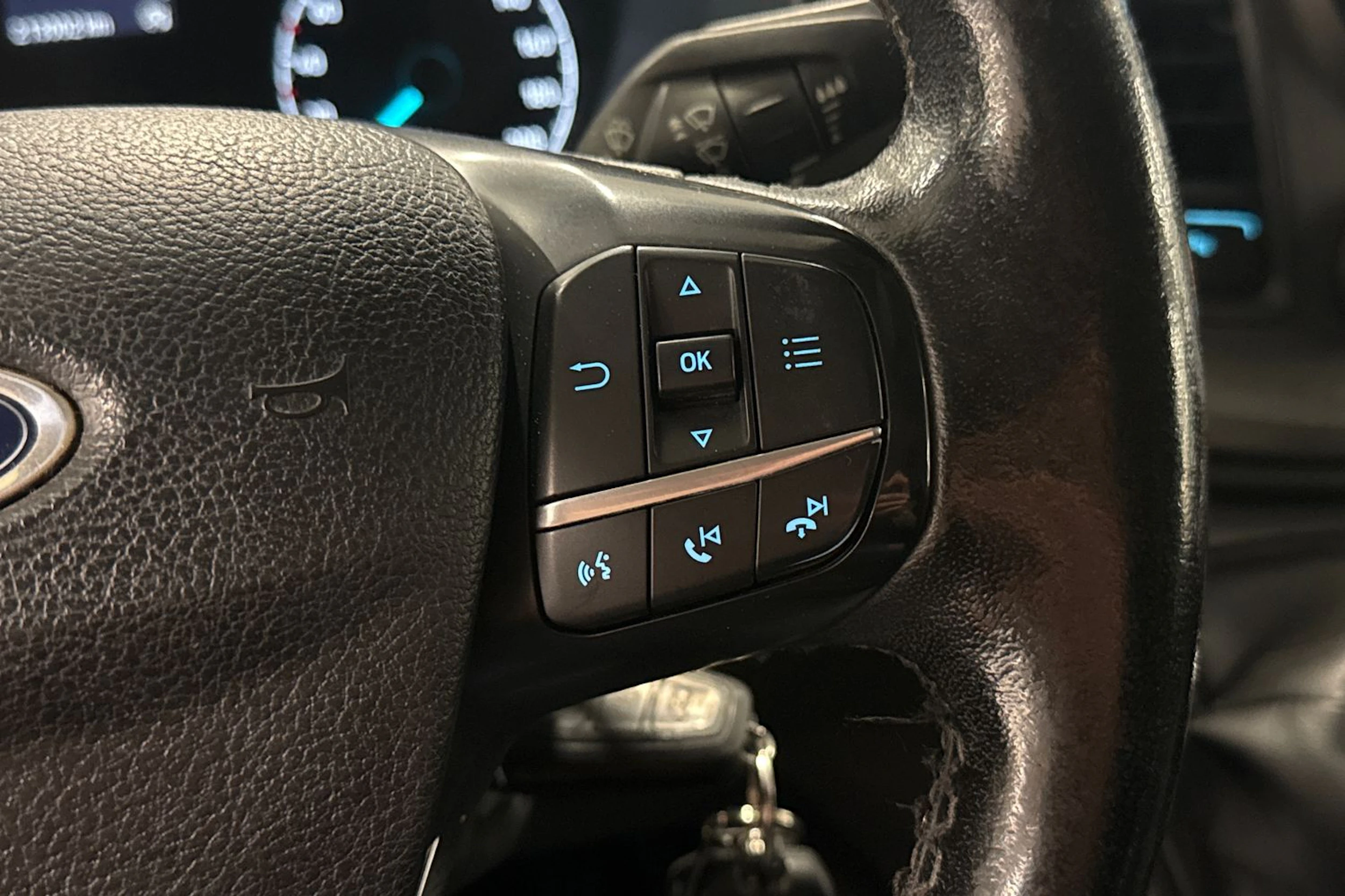 Sininen Ford Transit Custom 2019 kuva 18.